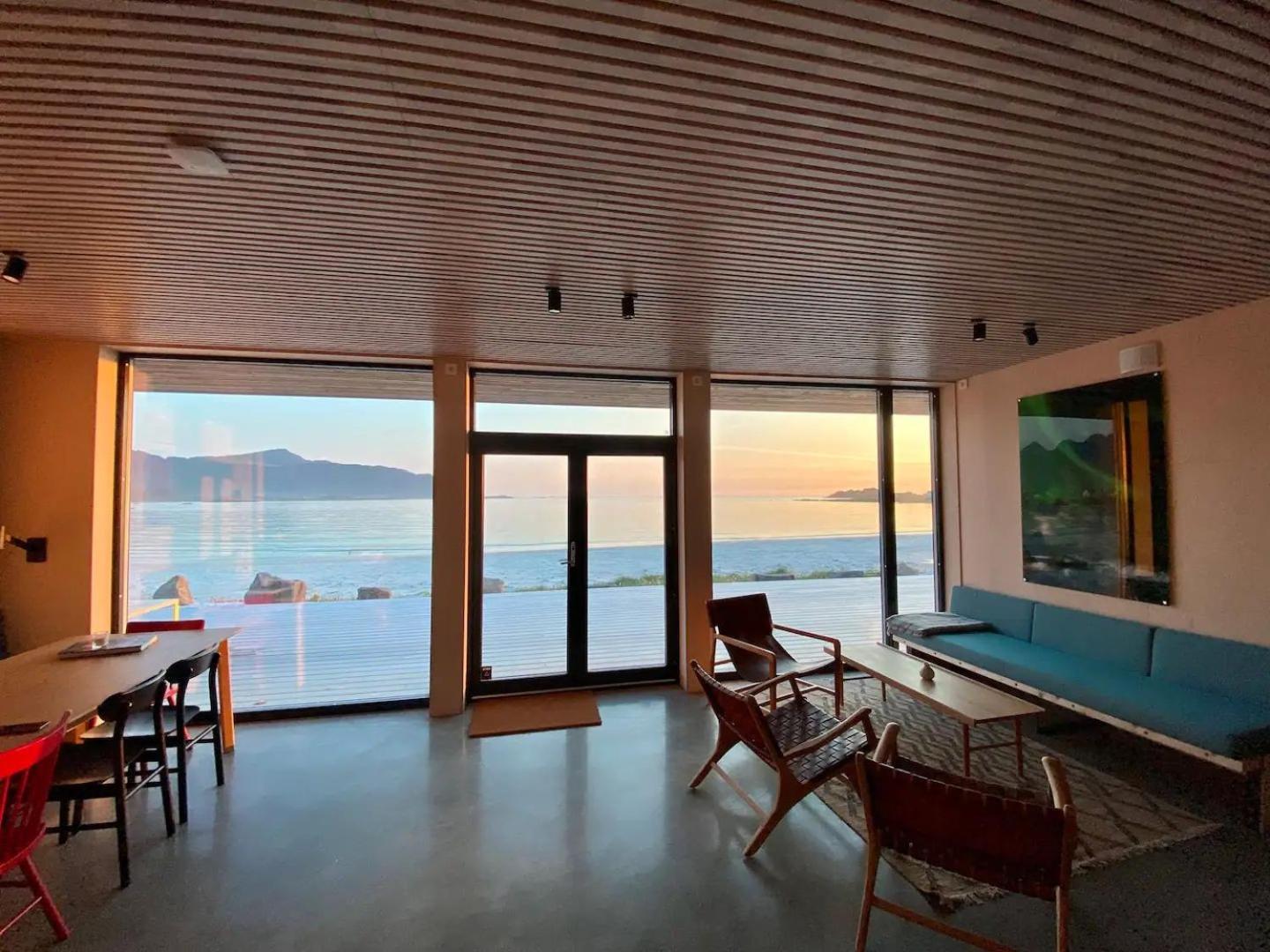 Exclusive Beach House Ramberg - Your Private Oasis Eksteriør bilde