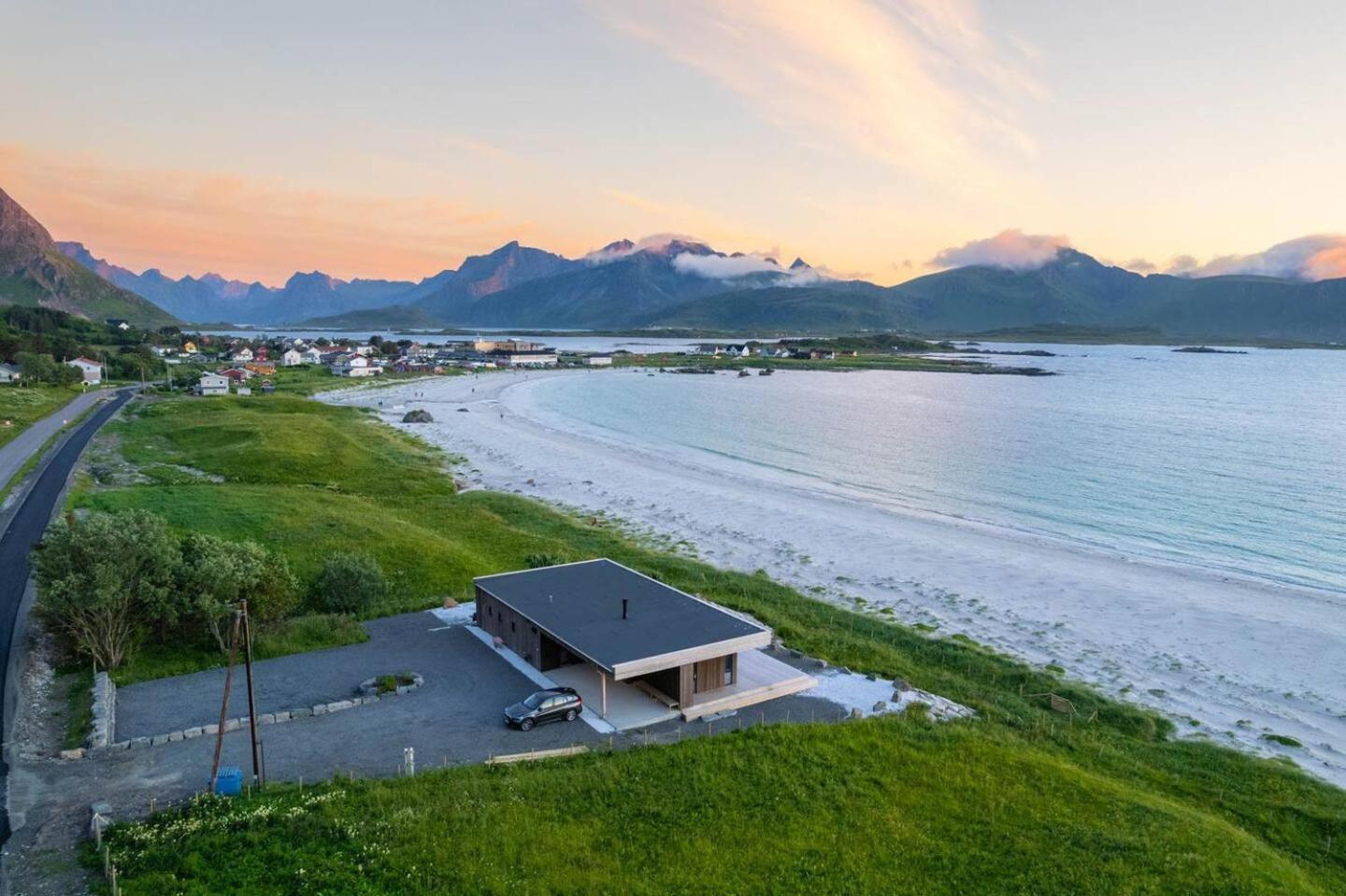 Exclusive Beach House Ramberg - Your Private Oasis Eksteriør bilde