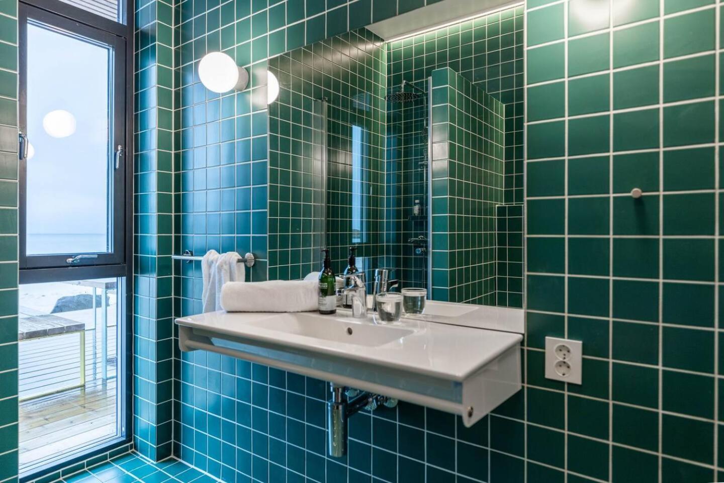 Exclusive Beach House Ramberg - Your Private Oasis Eksteriør bilde