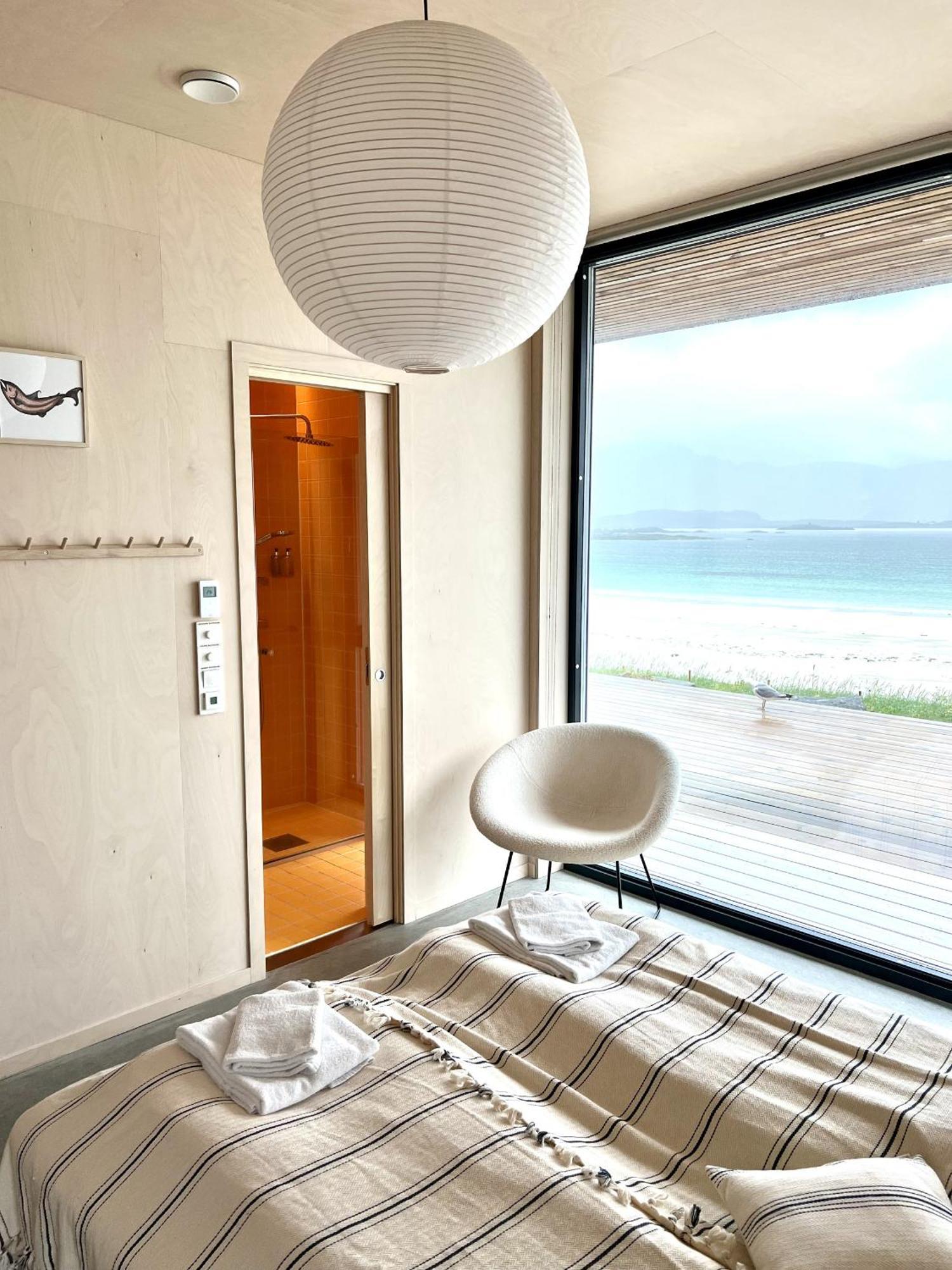 Exclusive Beach House Ramberg - Your Private Oasis Eksteriør bilde